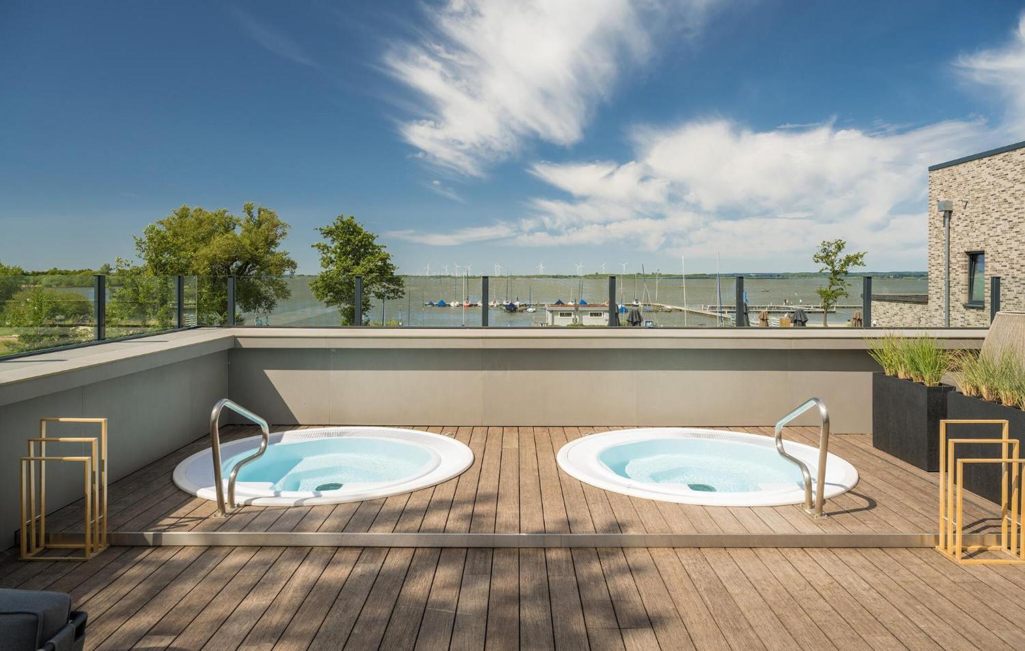 Nice Home In Lembruch-Duemmer See With Sauna Extérieur photo