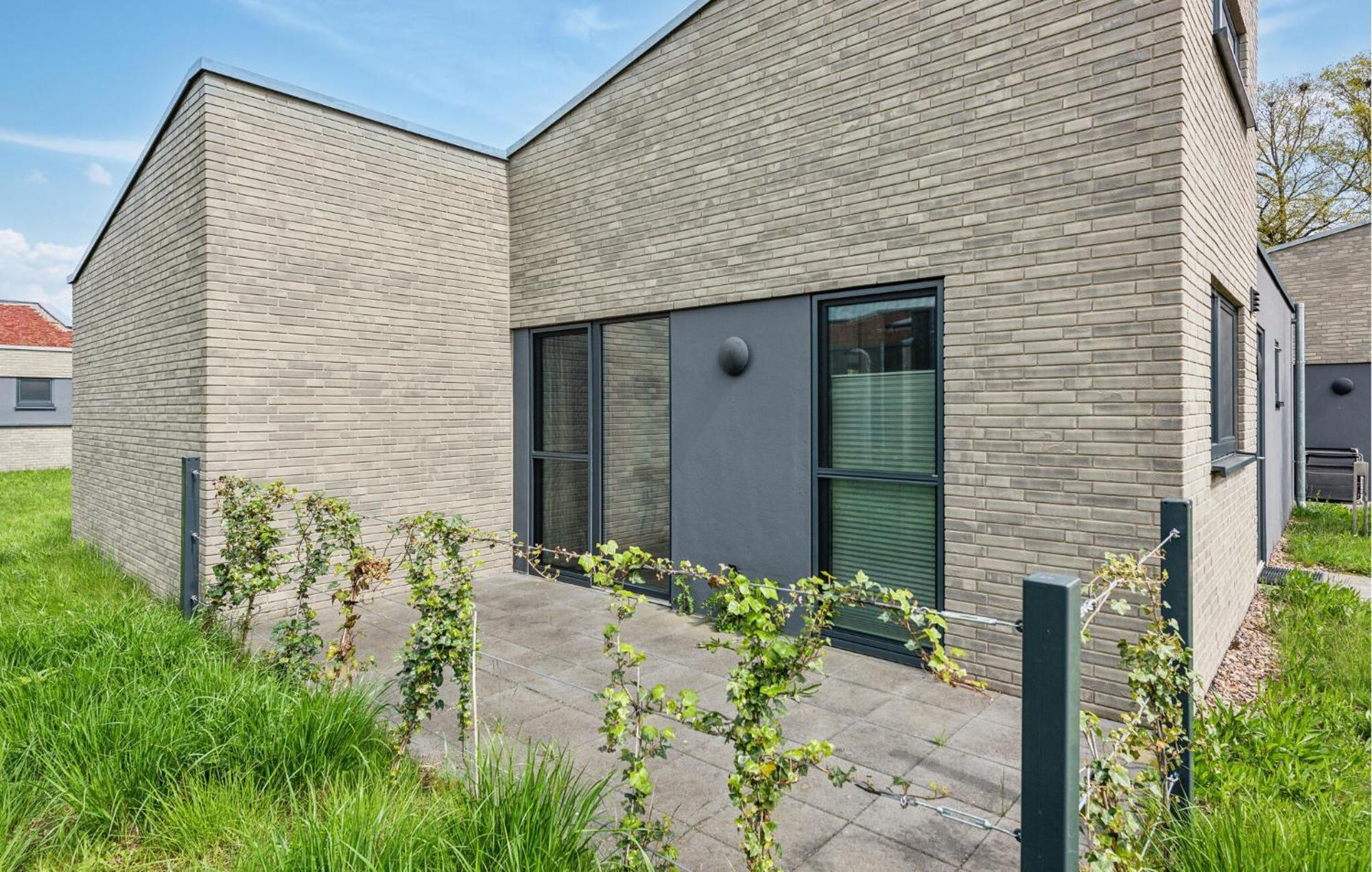 Nice Home In Lembruch-Duemmer See With Sauna Extérieur photo